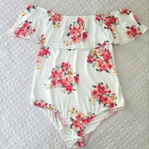 NWOT White Off the Shoulder Bodysuit with Roses XL